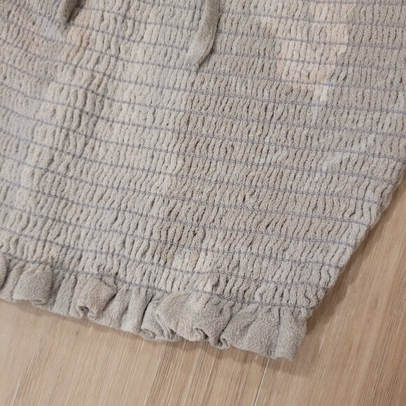 WILFRED | Aritzia Smocked Blouse Crop Top | Sz. XS - Picture 5 of 9